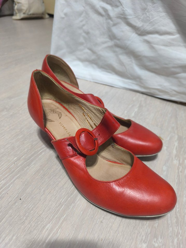 Kırmızı Deri Tokalı Dolgu Topuk Kadın Ayakkabı - Görsel 2