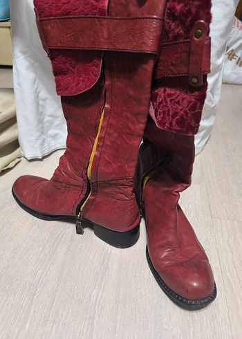 Bordo Deri Tokalı Yüksek Topuklu Kadın Çizme - Görsel 2