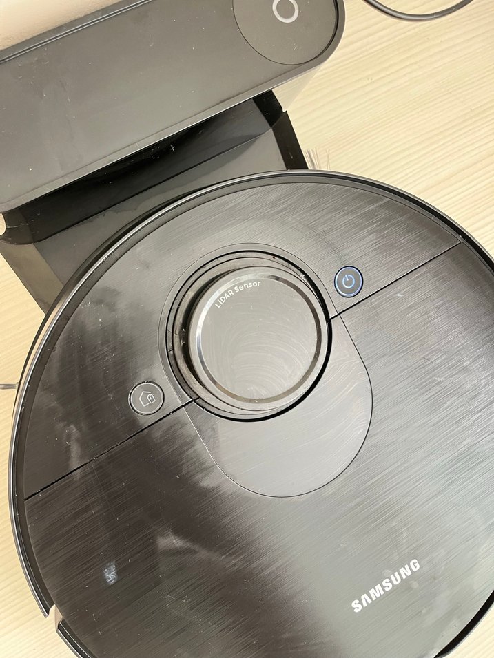 Siyah Kablosuz Robot Süpürge - Görsel 3