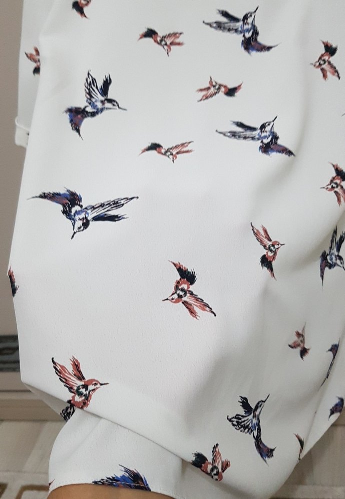 Beyaz Baskılı Kadın Bluz - Görsel 4