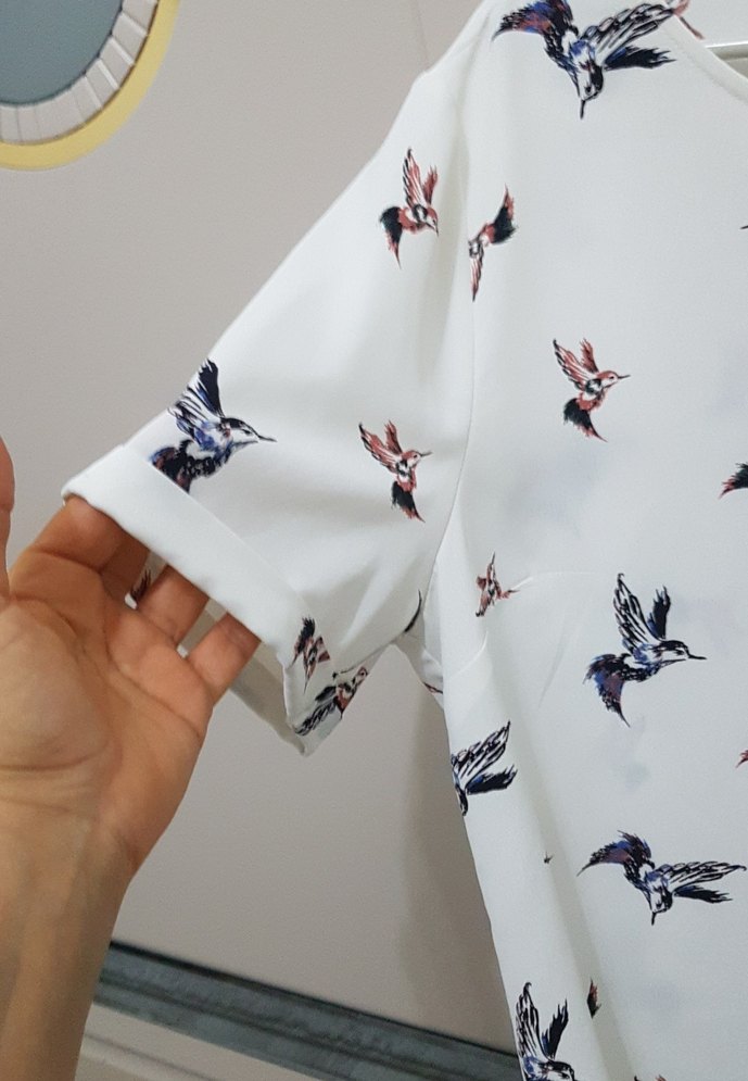 Beyaz Baskılı Kadın Bluz - Görsel 2