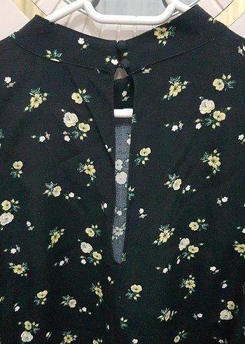 Siyah Çiçek Desenli Uzun Kollu Bluz - Görsel 7