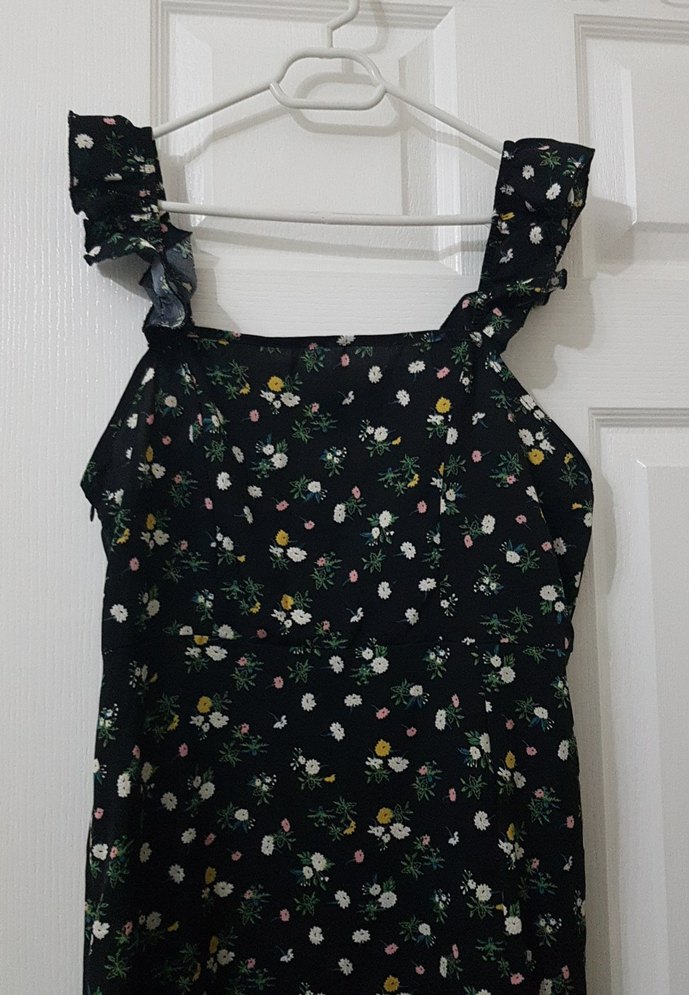 Midi Elbise, Fırfırlı, Siyah Çiçek Desenli - Görsel 2