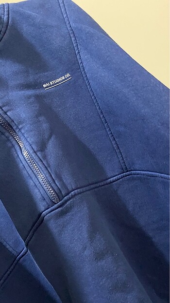 l Beden lacivert Renk Mai collection sweat