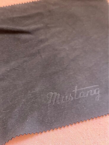 MUSTANG TEMİZLEME MENDİLİ