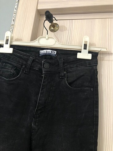Mavi Jeans siyah dar paça yüksek bel pantolon