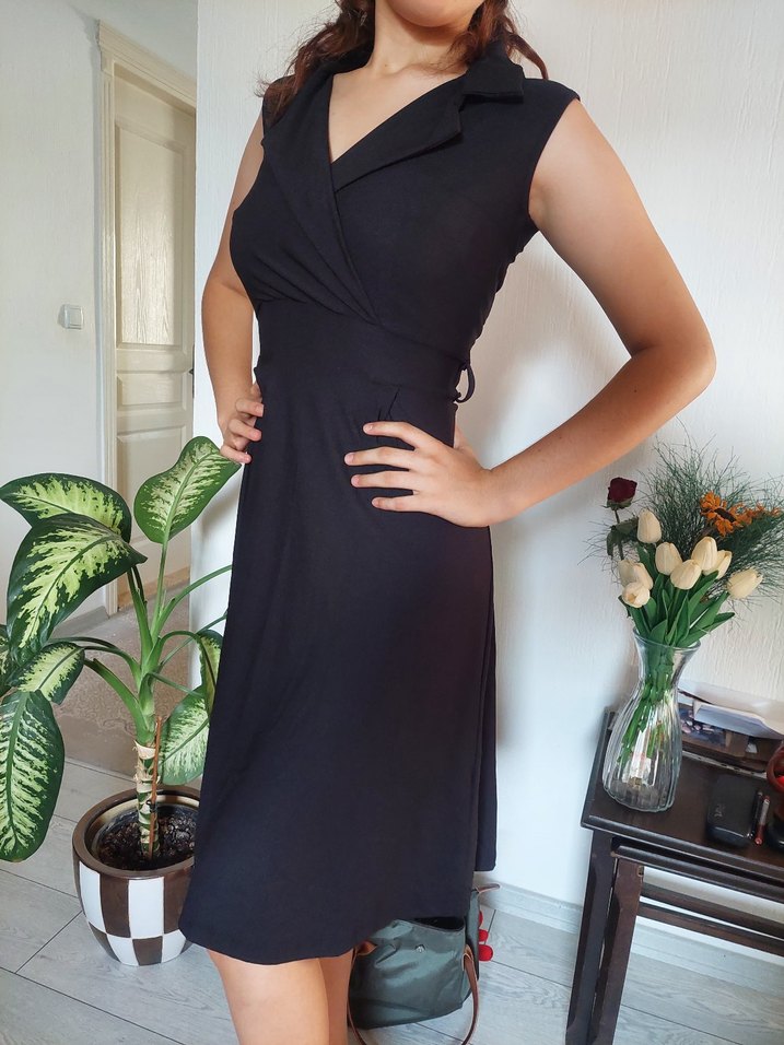 Drapeli Siyah V Yaka Hamile Ofis Elbisesi - Görsel 3