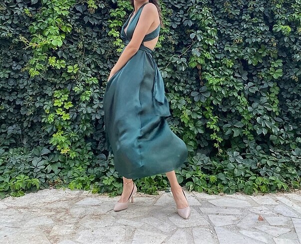 Zara saten elbise