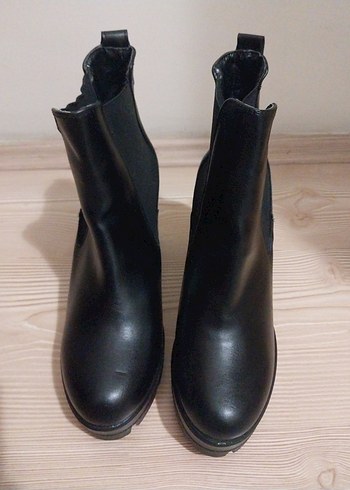 Bambi siyah topuklu kadın bot - Görsel 4