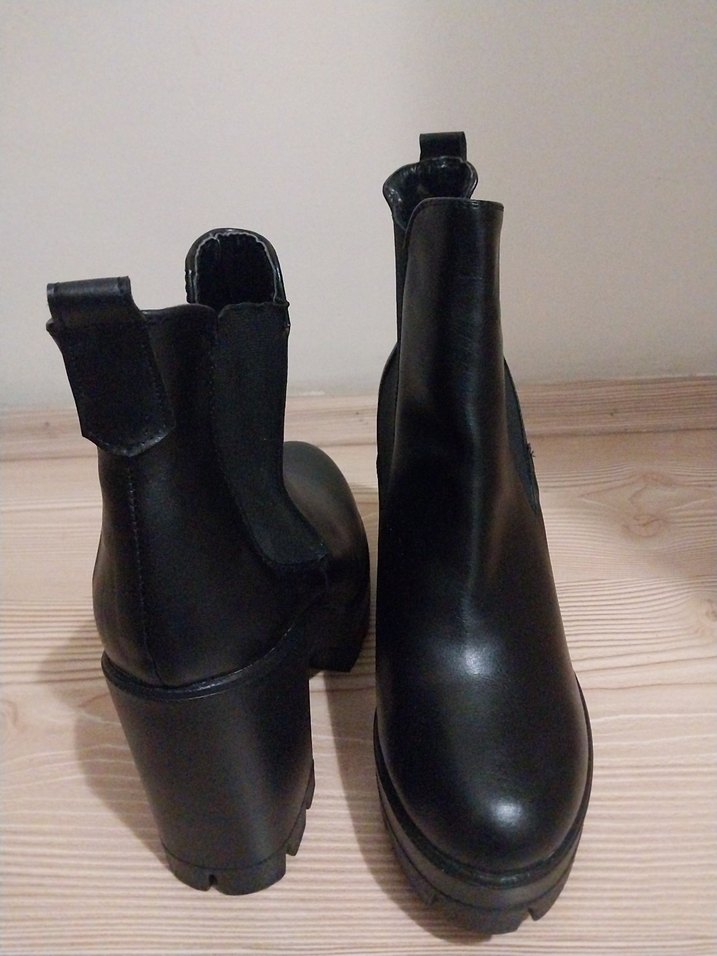 Bambi siyah topuklu kadın bot - Görsel 3