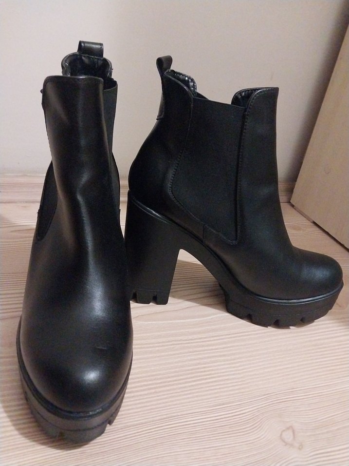 Bambi siyah topuklu kadın bot - Görsel 5