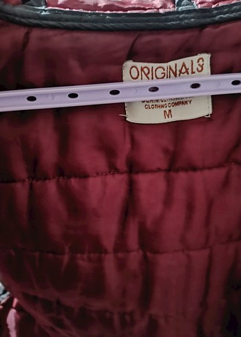 Siyah Düğmeli Yüksek Yakalı Kolsuz Kadın Yelek - Görsel 3