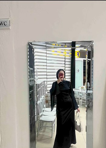 Siyah Uzun Kollu Saten elbise - Görsel 3