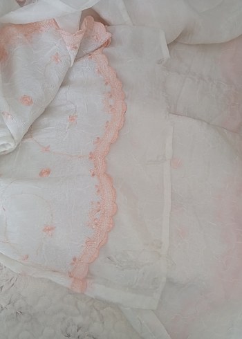 Nakışlı Krem Yatak Örtüsü - Görsel 5