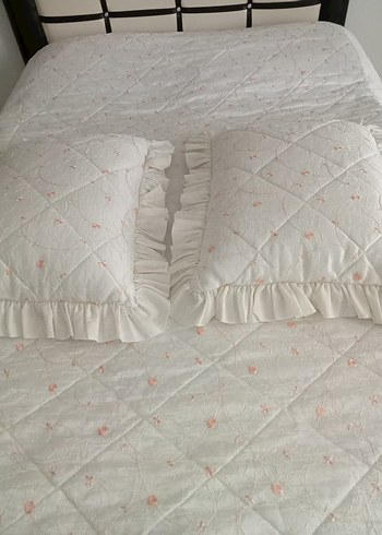 Nakışlı Krem Yatak Örtüsü - Görsel 7