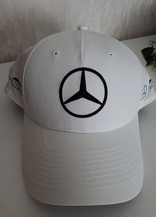 Diğer mercedes şapkası
