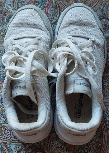 Adidas Beyaz Kadın Bağcıklı Spor Ayakkabı