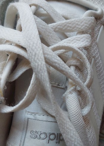 38 Beden beyaz Renk Adidas Beyaz Kadın Bağcıklı Spor Ayakkabı
