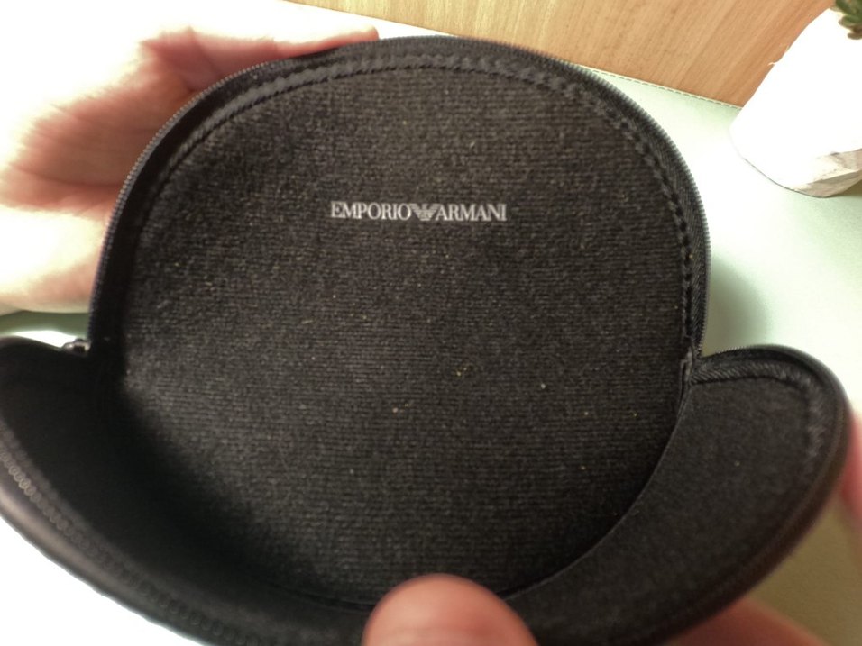 Emporio Armani Orijinal Gözlük Kılıfı - Görsel 2