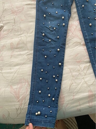 s Beden İncili pantolon