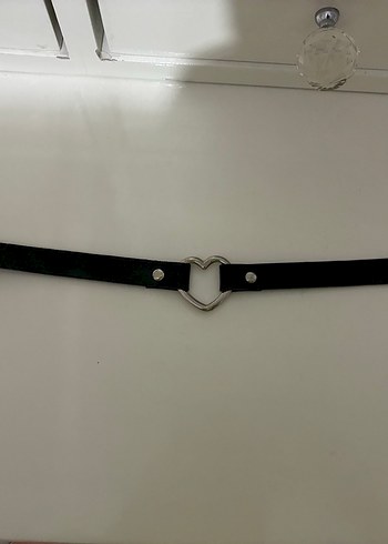 Siyah Tokalı Gotik Midi Kolye - Görsel 4