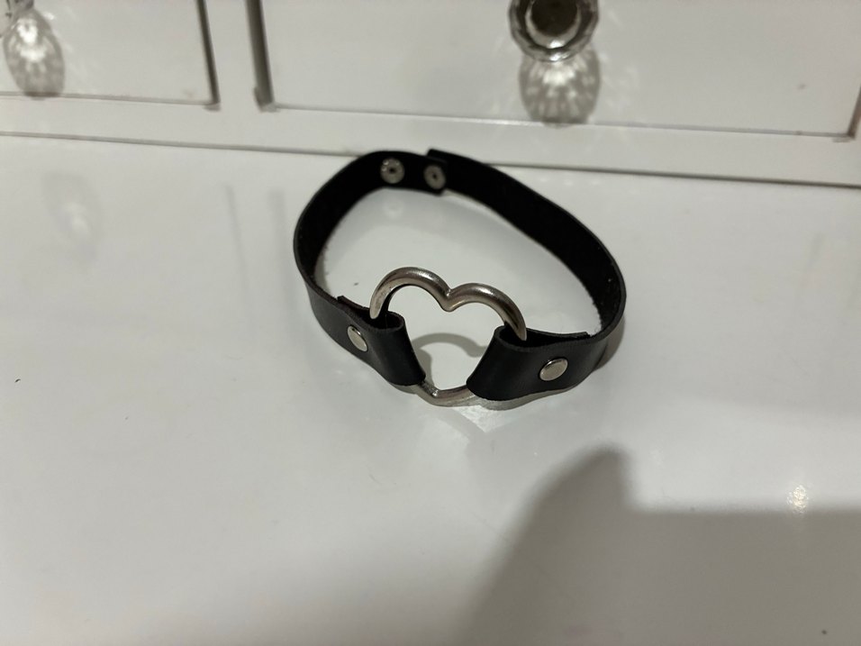 Siyah Tokalı Gotik Midi Kolye - Görsel 2