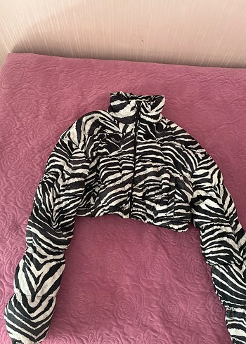 Genç Kız Zebra Desenli Mont