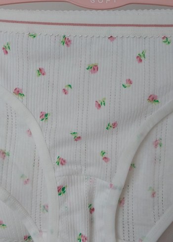 Beyaz güllü çiçekli dantelli Bohem Sütyen takım - Görsel 5