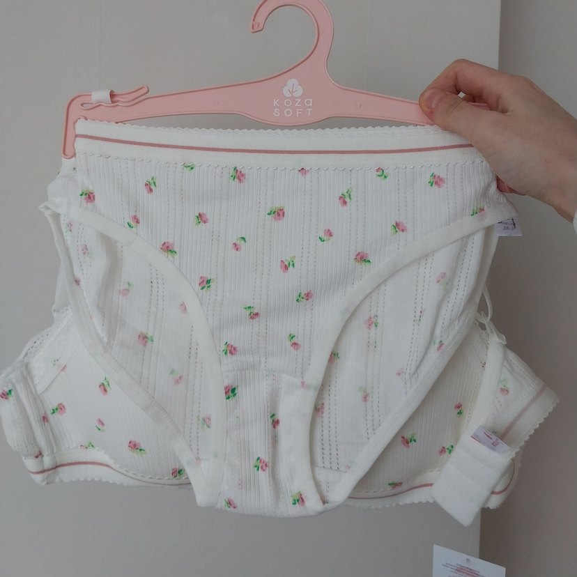 Beyaz güllü çiçekli dantelli Bohem Sütyen takım - Görsel 4