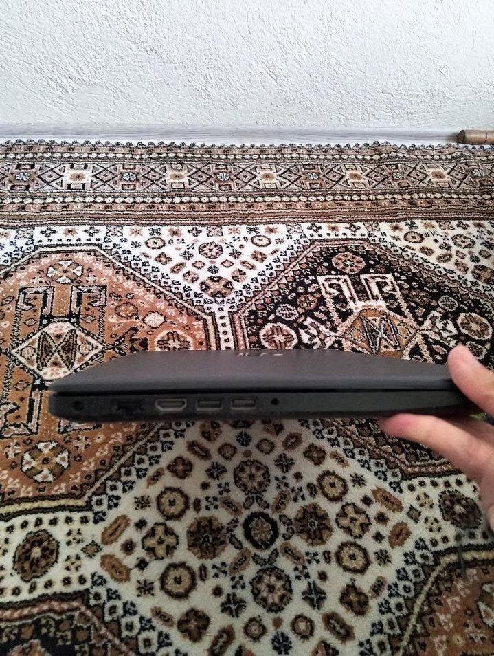 Siyah HP Dizüstü Bilgisayar - Görsel 4