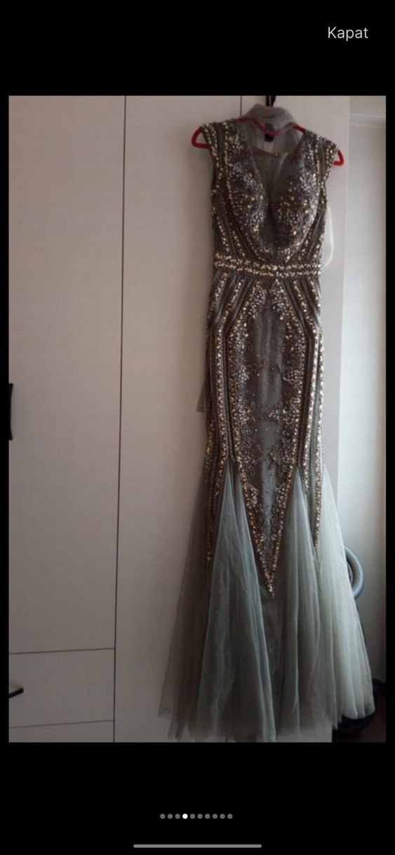 Boncuk İşlemeli V Yakalı Uzun Kahverengi Elbise - Görsel 5