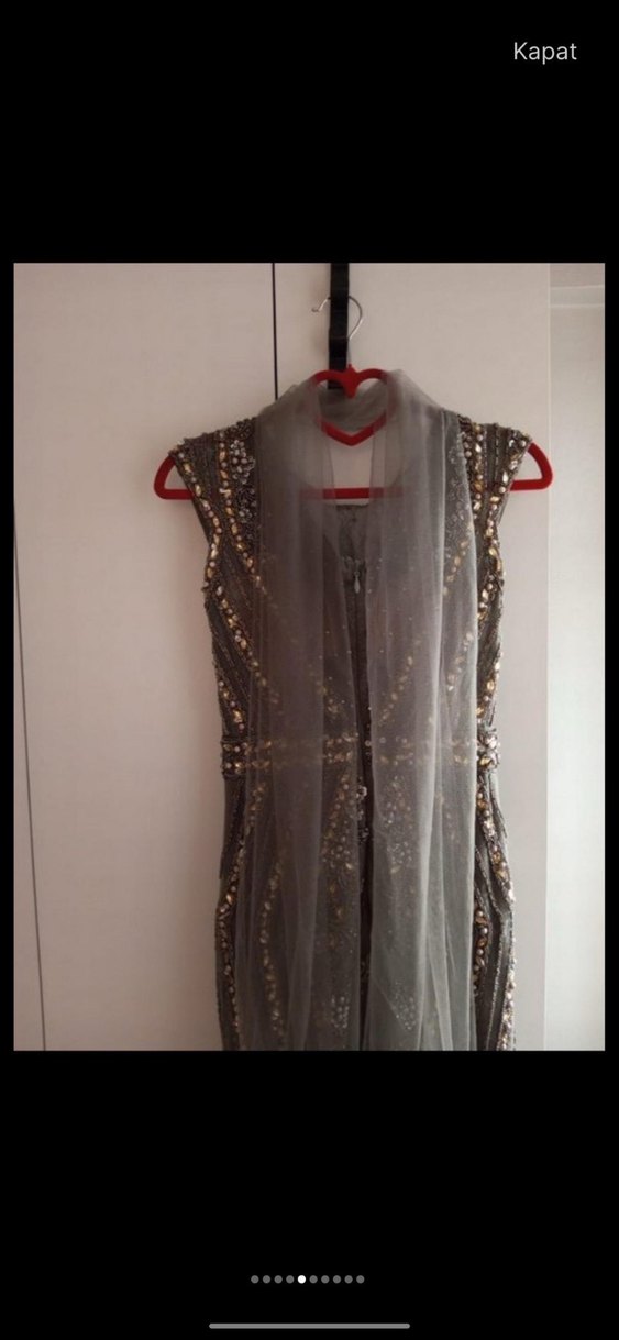 Boncuk İşlemeli V Yakalı Uzun Kahverengi Elbise - Görsel 4