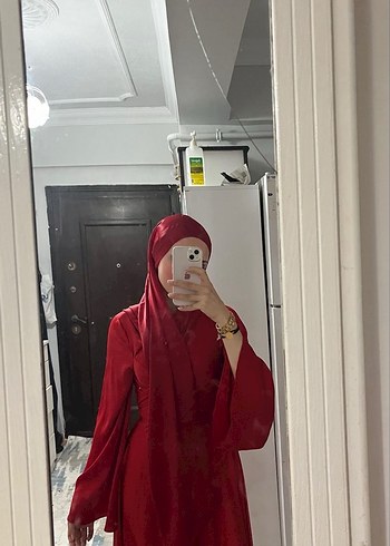 Uzun Kollu Kırmızı Şık Kadın Abiye Elbise - Görsel 2