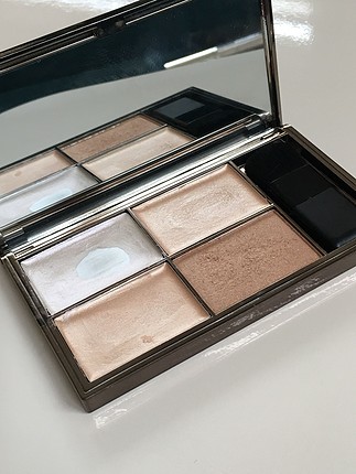 Sleek Aydınlatıcı Paleti