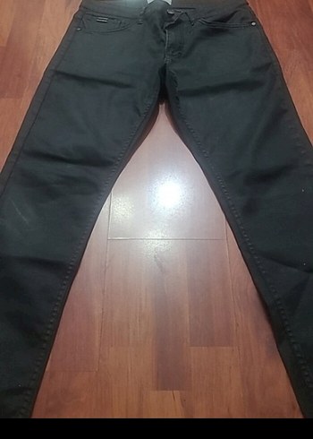 Siyah Regular Fit Erkek Kemerli Pantolon