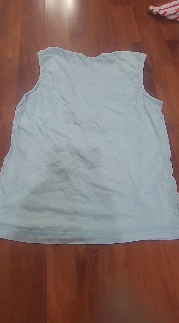 Kızlar için mavi, kolsuz, baskılı keten tişört - Görsel 4