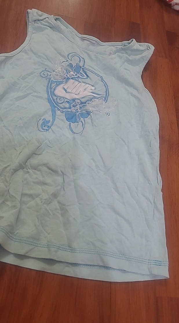 Kızlar için mavi, kolsuz, baskılı keten tişört - Görsel 2