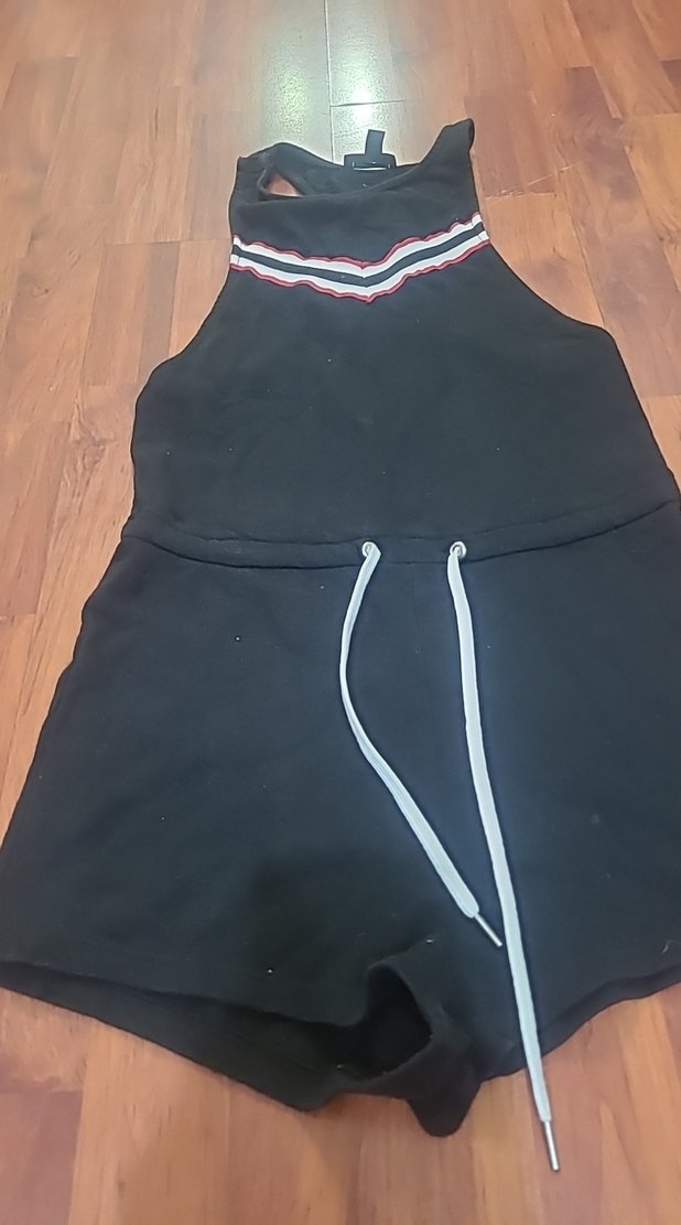 Kadın Siyah Kısa Tulum, Kolsuz, Kemerli - Görsel 3