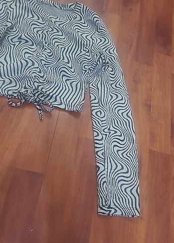 Gri Zebra Desenli Uzun Kollu Bluz - Görsel 2