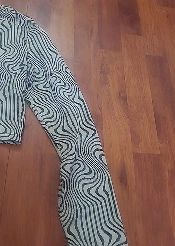 Gri Zebra Desenli Uzun Kollu Bluz - Görsel 8