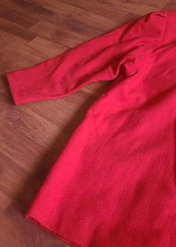 Düğmeli Kırmızı Midi Ceket - Görsel 7