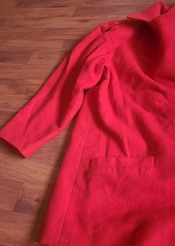 Düğmeli Kırmızı Midi Ceket - Görsel 3