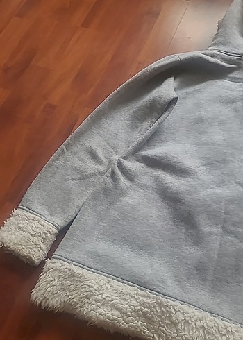 Gri Kapüşonlu Peluş Sweatshirt - Görsel 11