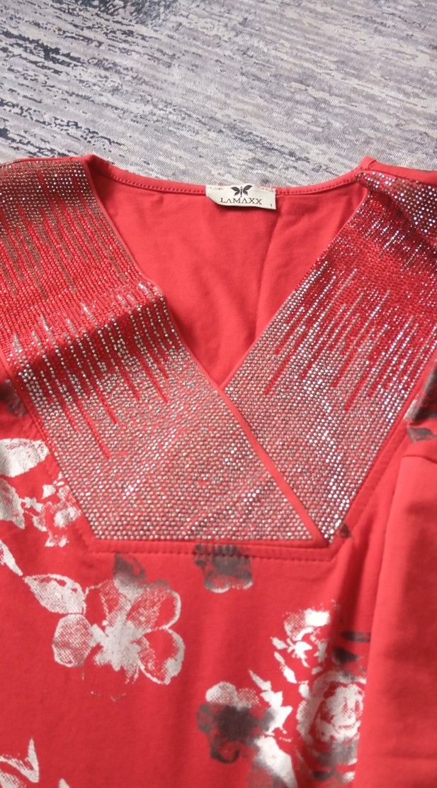 Kırmızı Desenli V Yaka  Bluzu - Görsel 2