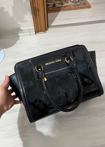 Michael Kors Michael Kors Siyah Deri Gösterişli Kadın Çanta