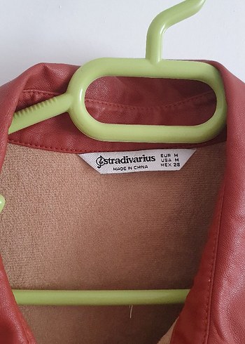 Düğmeli Kırmızı Deri Kadın Ceket - Görsel 3