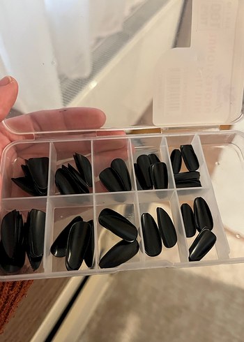 Profesyonel Siyah Tırnak Uçları - Görsel 2