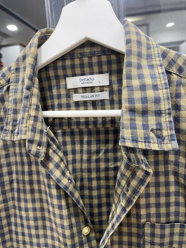 DeFacto Kareli Düğmeli Erkek Gömlek - Görsel 4