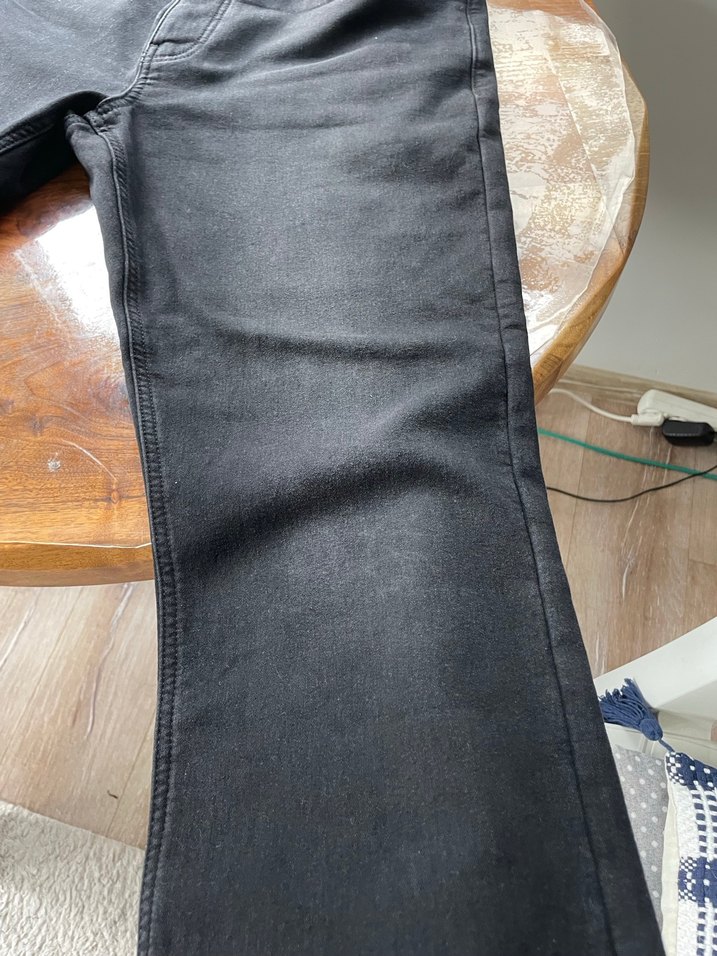 Siyah polar lı Regular Fit Kot Pantolon - Görsel 4