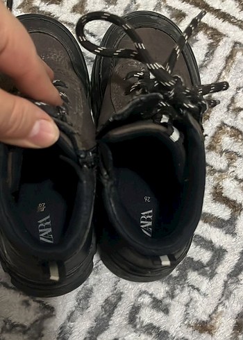 Erkek Çocuk Bot - Görsel 3